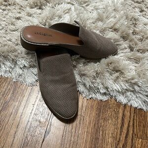 Indigo rd slides/ mules